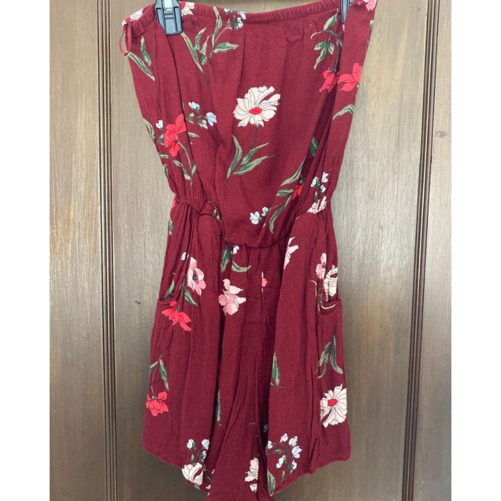 Hollister romper with pockets